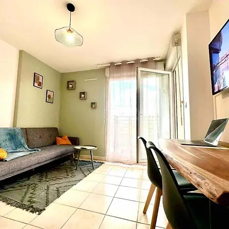 아파트 Lumineux T1 : Balcon, Tv Sat&vod, Proche Part-dieu & Universite